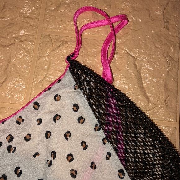 NWT VS PJ SET - Picture 7 of 8